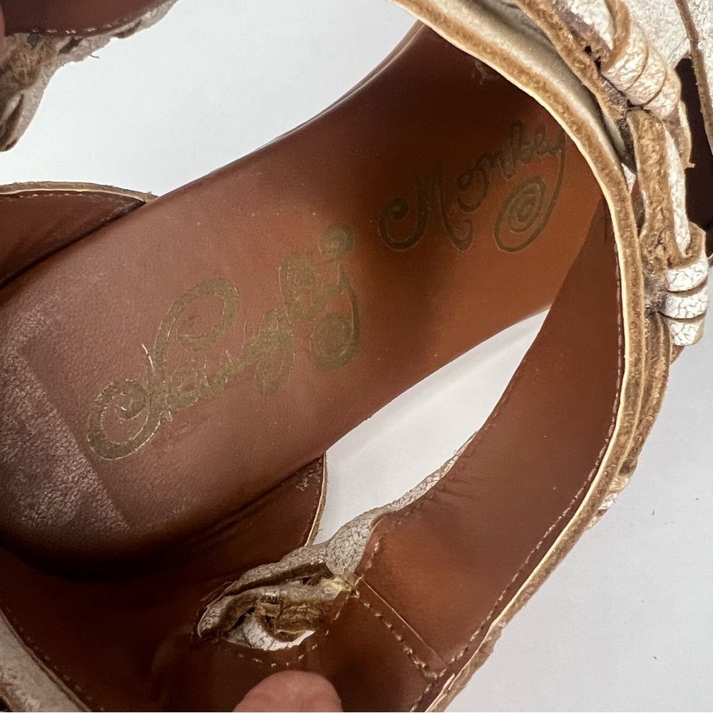 NWOB! Naughty Monkey Loop D Loop Off White Open T… - image 11